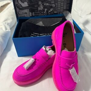John Fluevog Vibrant Pink Loafers Lindy / Anna Sui